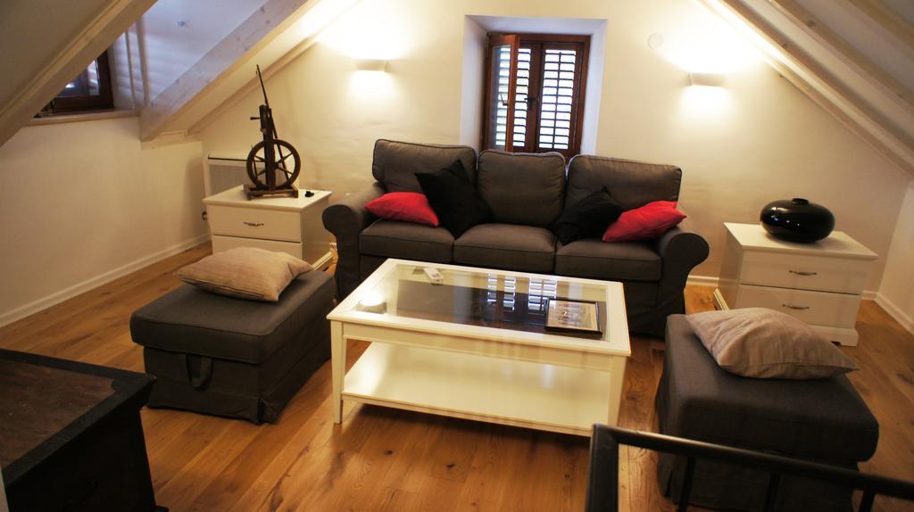 Holiday Home Villa Vanya มาลิสตอน ห้อง รูปภาพ