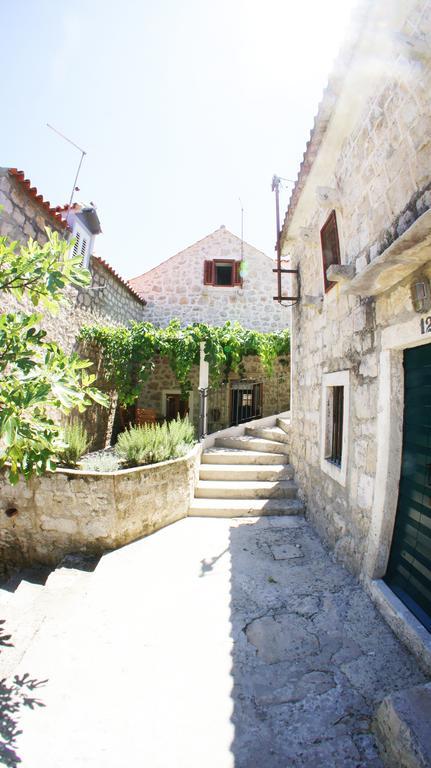 Holiday Home Villa Vanya มาลิสตอน ห้อง รูปภาพ