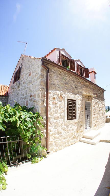 Holiday Home Villa Vanya มาลิสตอน ห้อง รูปภาพ